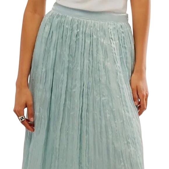 Free People New Vera City Blue Pleated Maxi Skirt with Pockets Size 12 NWT - Picture 2 of 6